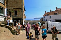 - ... Robin Hoods Bay 5 -