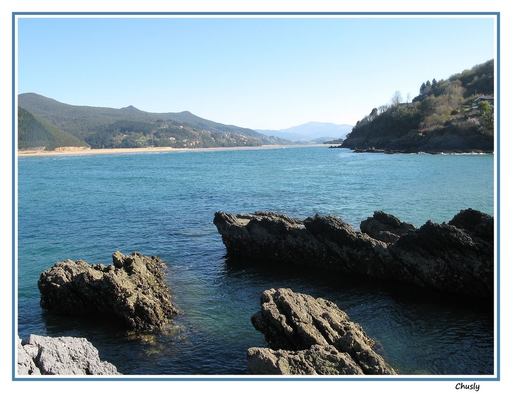 Rocas en la ría