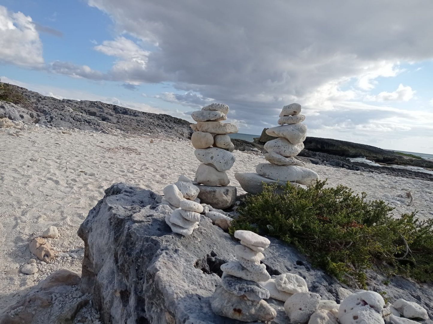 ROCAS NATURALES 