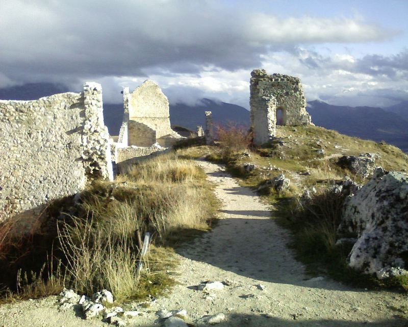 Rocca di Calascio - rovine