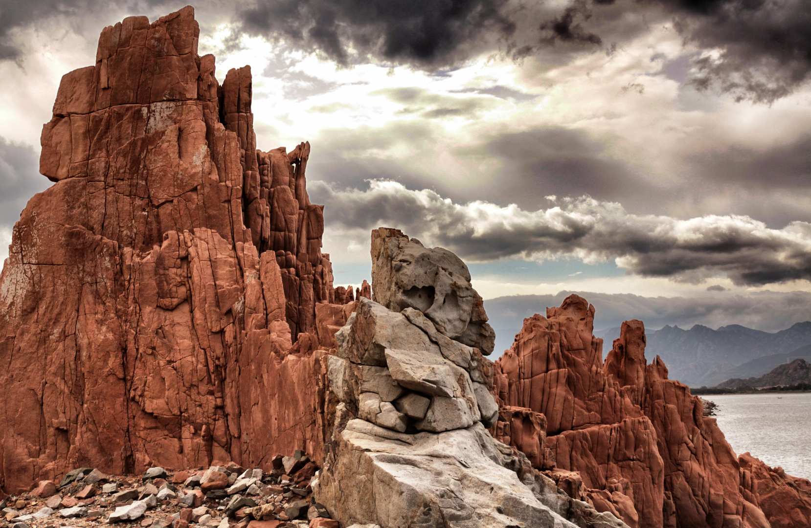 Rocce Rosse