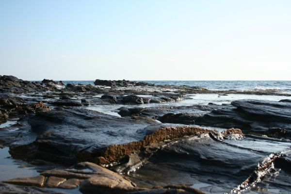 Roccia sull'acqua