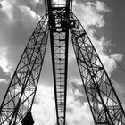 Rochefort sur mer, le pont transbordeur, détail.