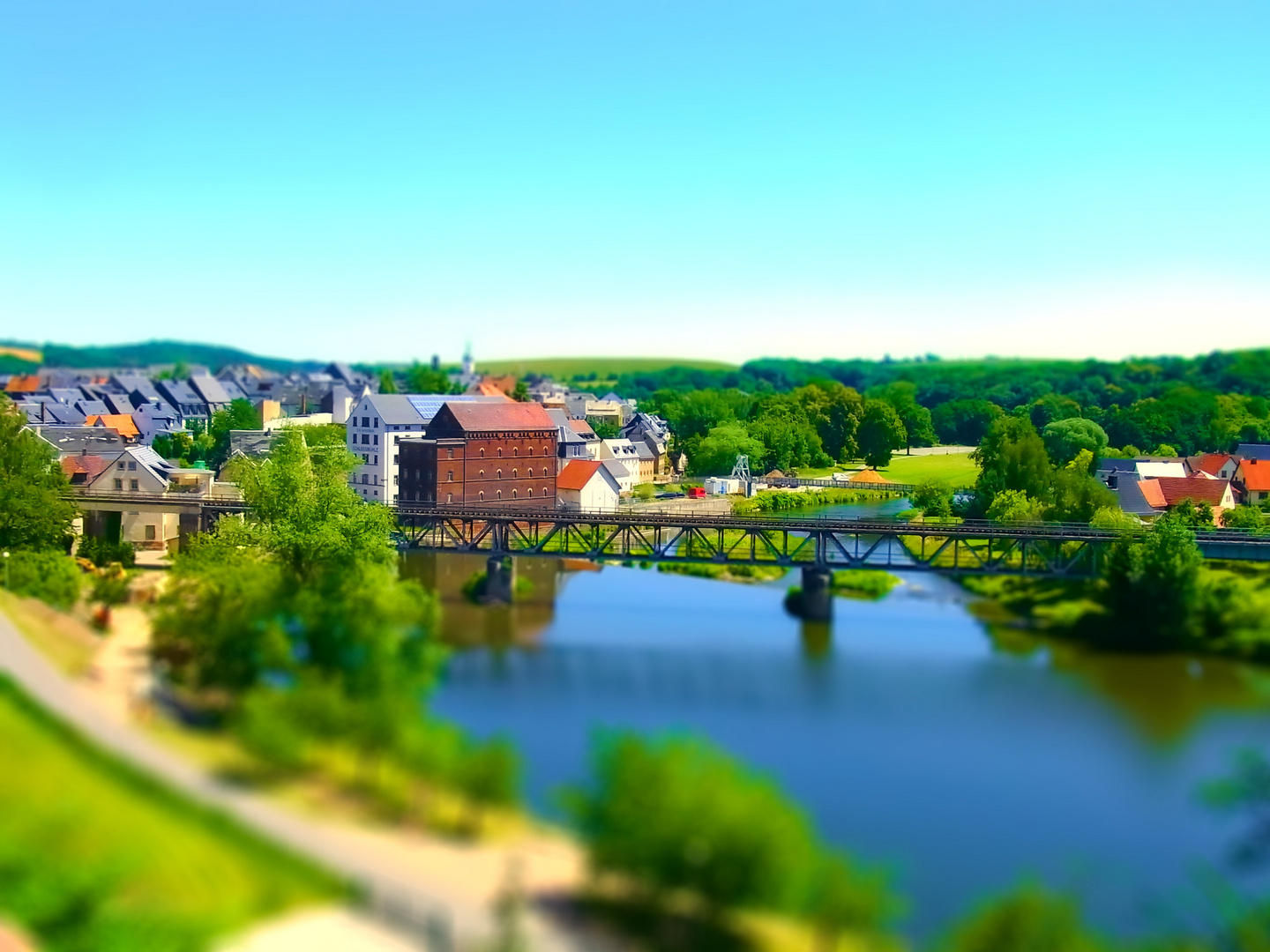 Rochlitz - Blick auf die Eisenbahnbrücke über die Mulde