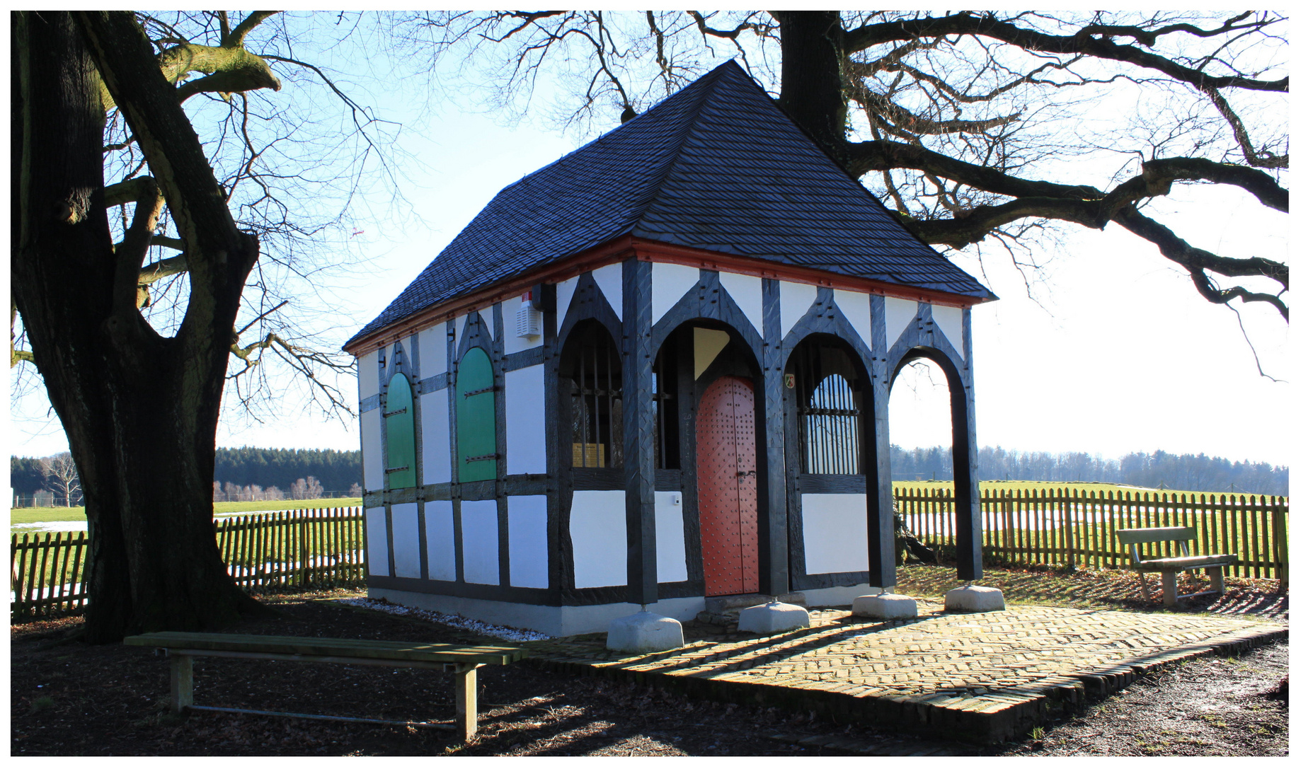 Rochuskapelle - Bergisch Gladbach - Sand Foto & Bild ...