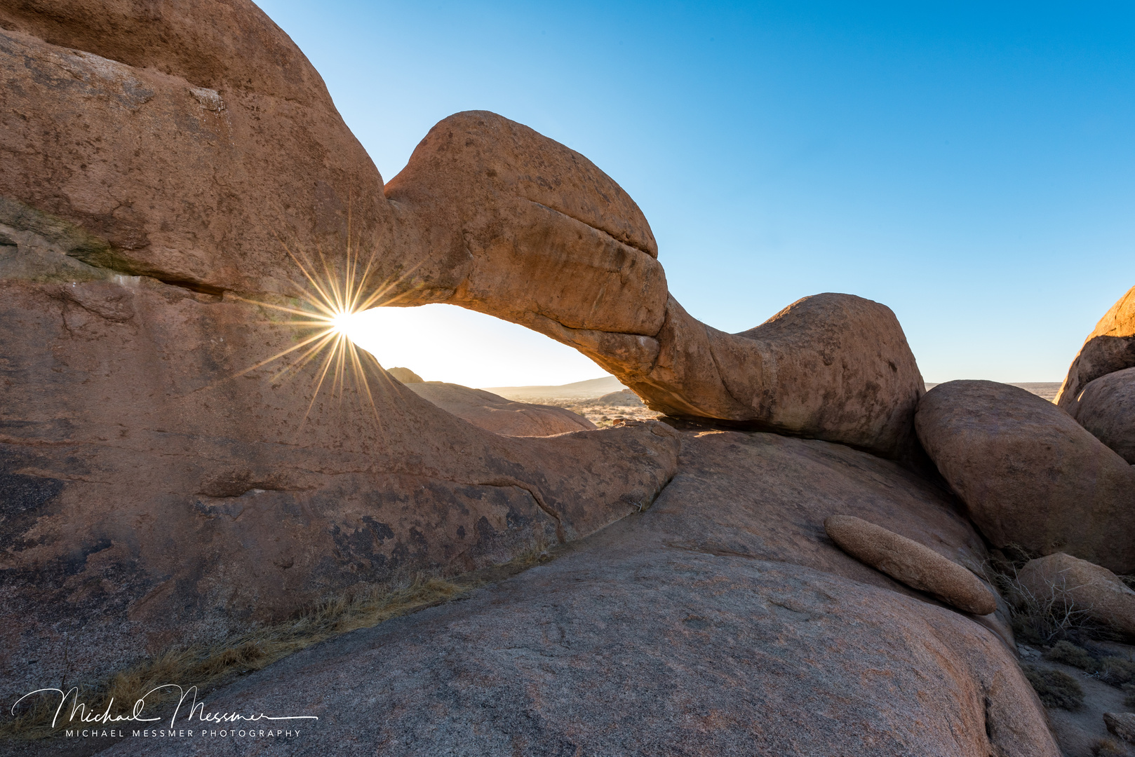 Rock arch Spitzkoppe