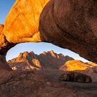 Rock Arch - Spitzkoppe