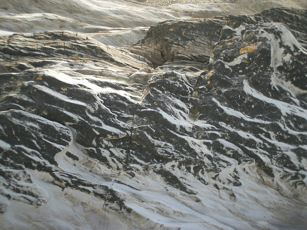 Rock at Eyeries Beach (1)