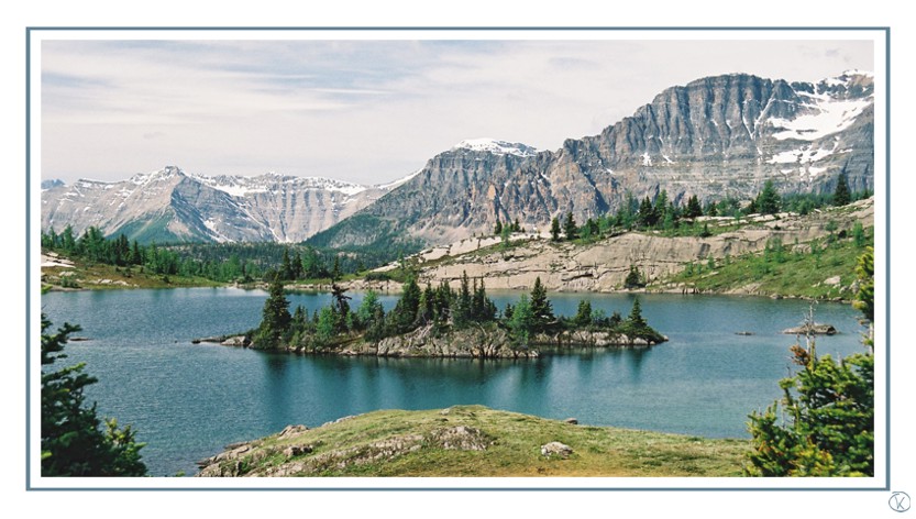 Rock Isle Lake - Sunshine Meadows - Banff N.P. - Alberta - Canada