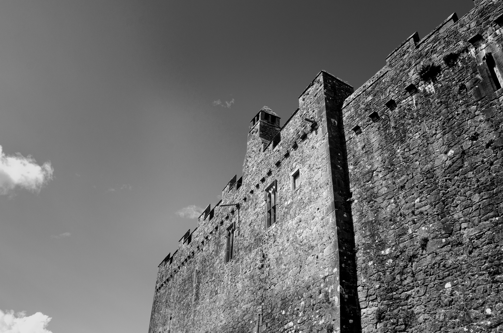 ... Rock of Cashel XI s/w ...