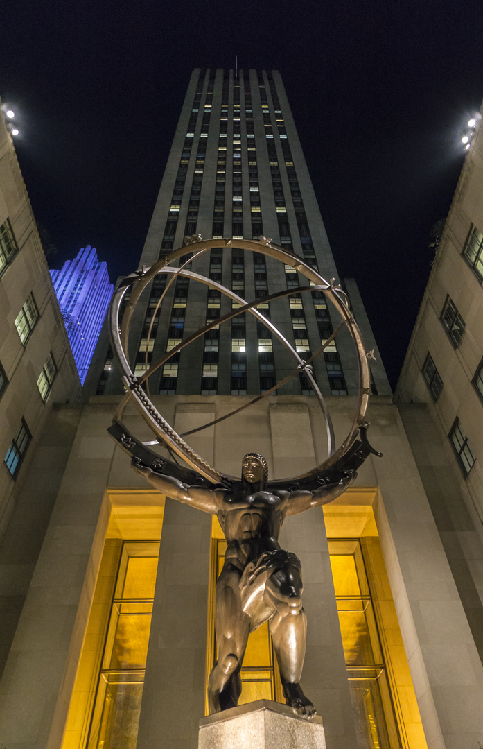 Rockefeller Center bei Nacht