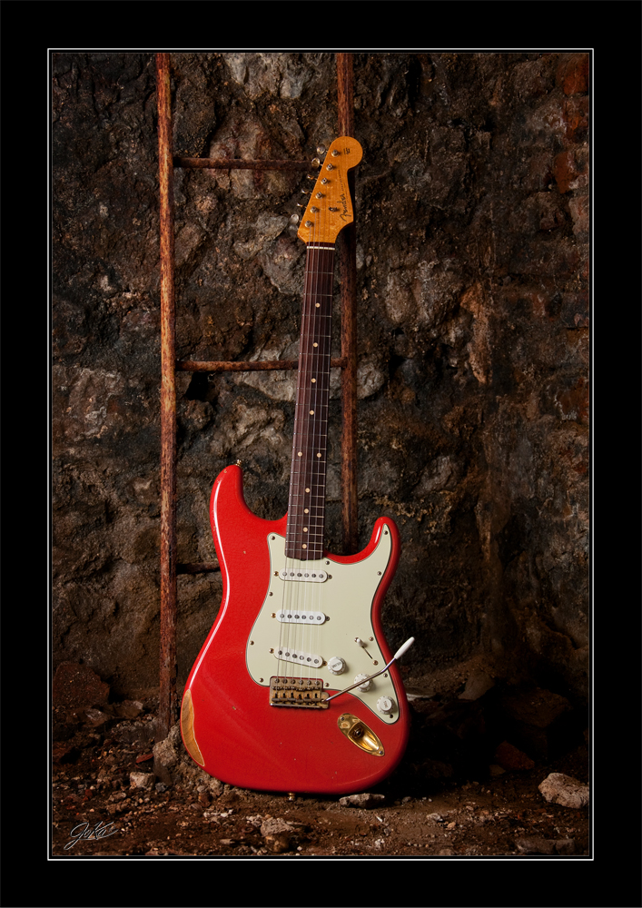 Rock'n' Roll - Fender Stratocaster "Strat" - RED