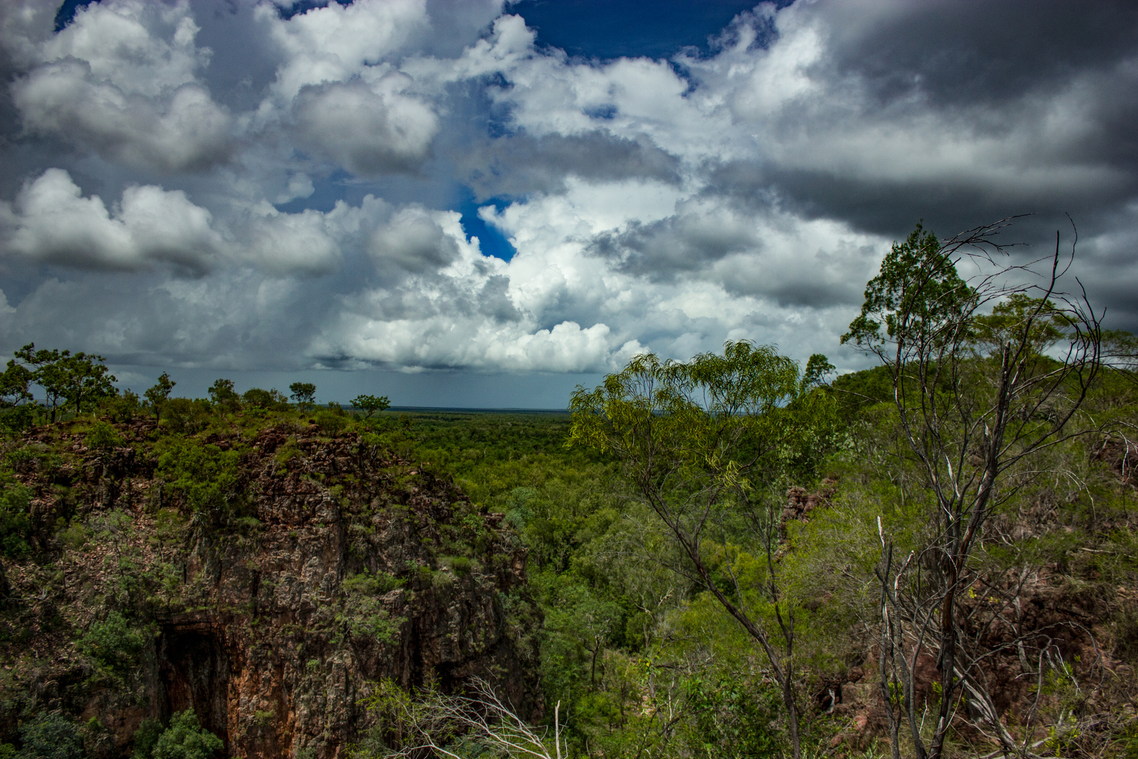 Rocks at Tolmer Falls