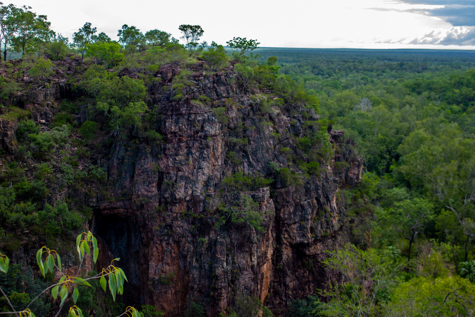 Rocks @ Tolmer Falls