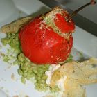 Rocoto Relleno con Risotto Pesto, Espuma de Queso de Cabra y Crocante de Parmesano