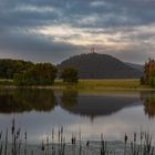 Rodder Maar mit Blick auf die Burg Ohlbrück