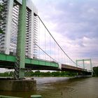 Rodenkircherbrücke. Verbindet Köln