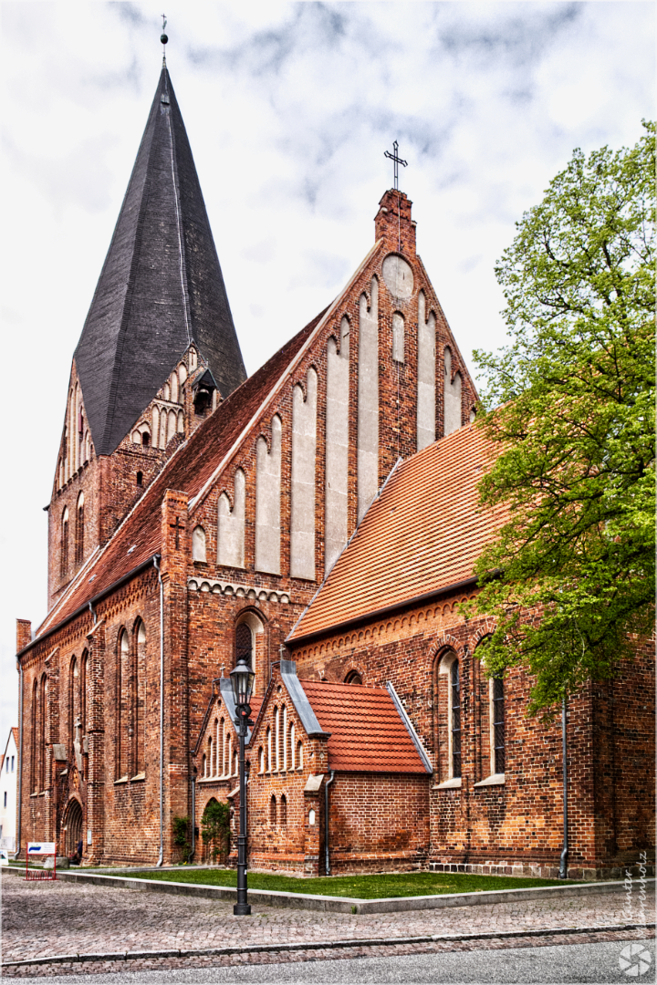 Röbel, Nicolaikirche