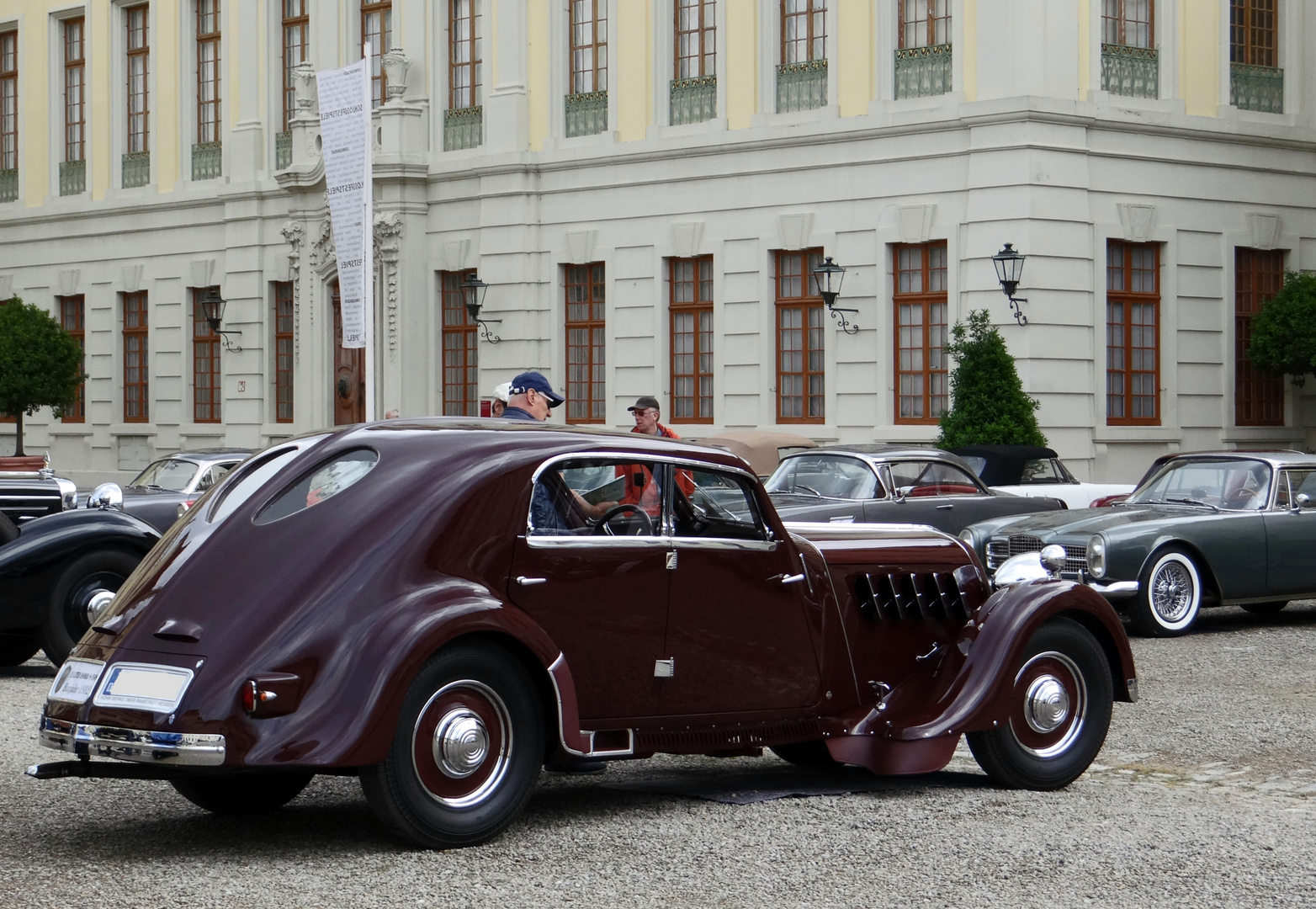 Röhr Limousine