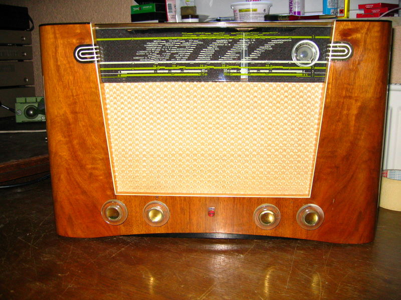 Röhrenradio Philips Jupiter