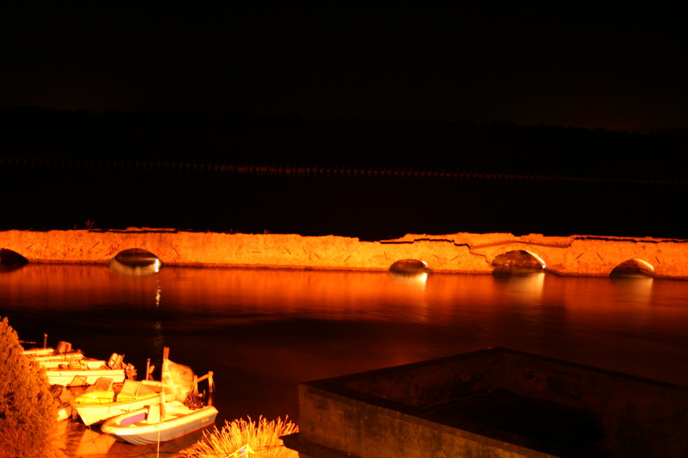 Römische Brücke Dez07 (Fertilia/Alghero) bei Nacht