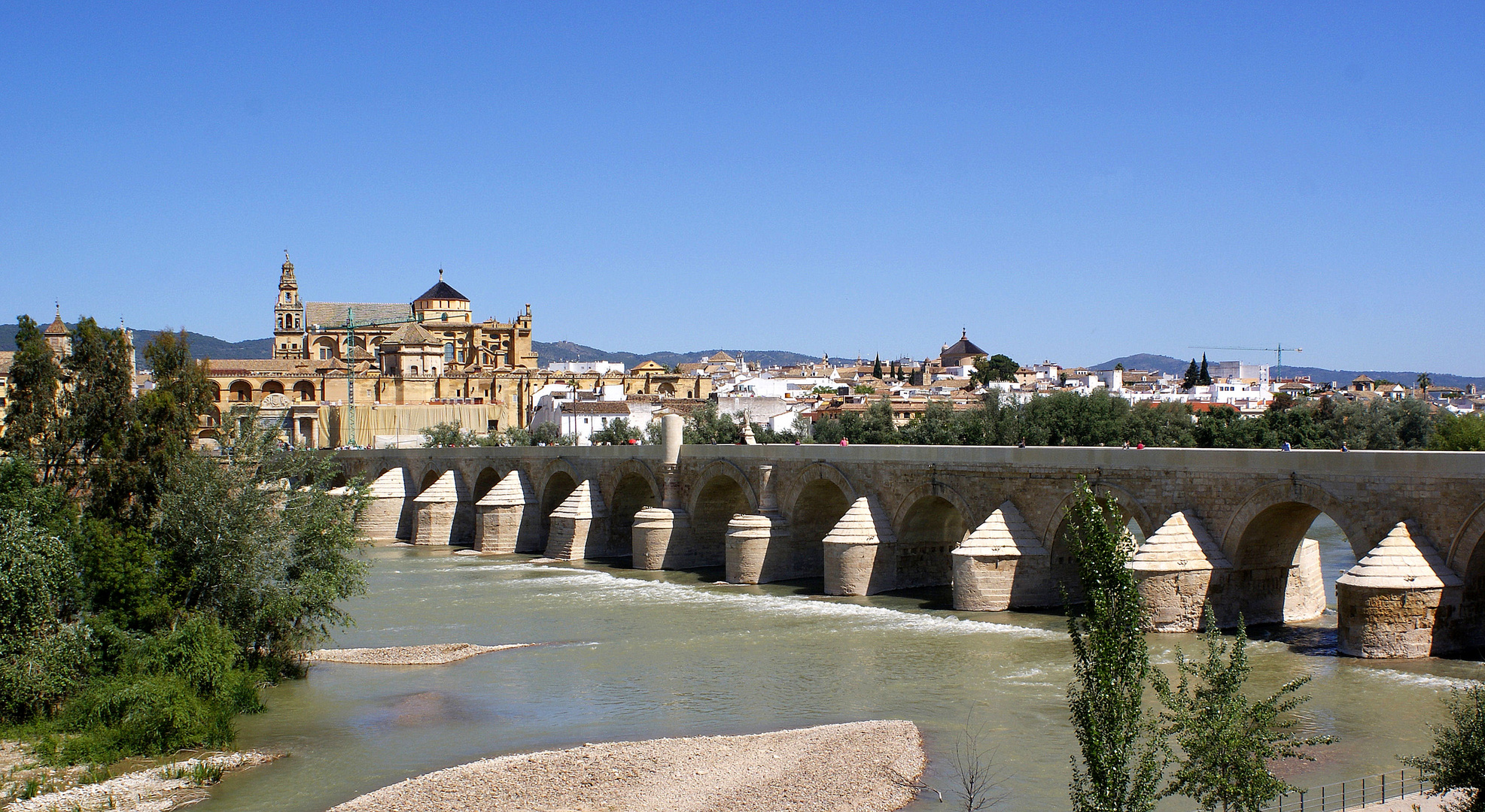 Römische Brücke und Cordoba