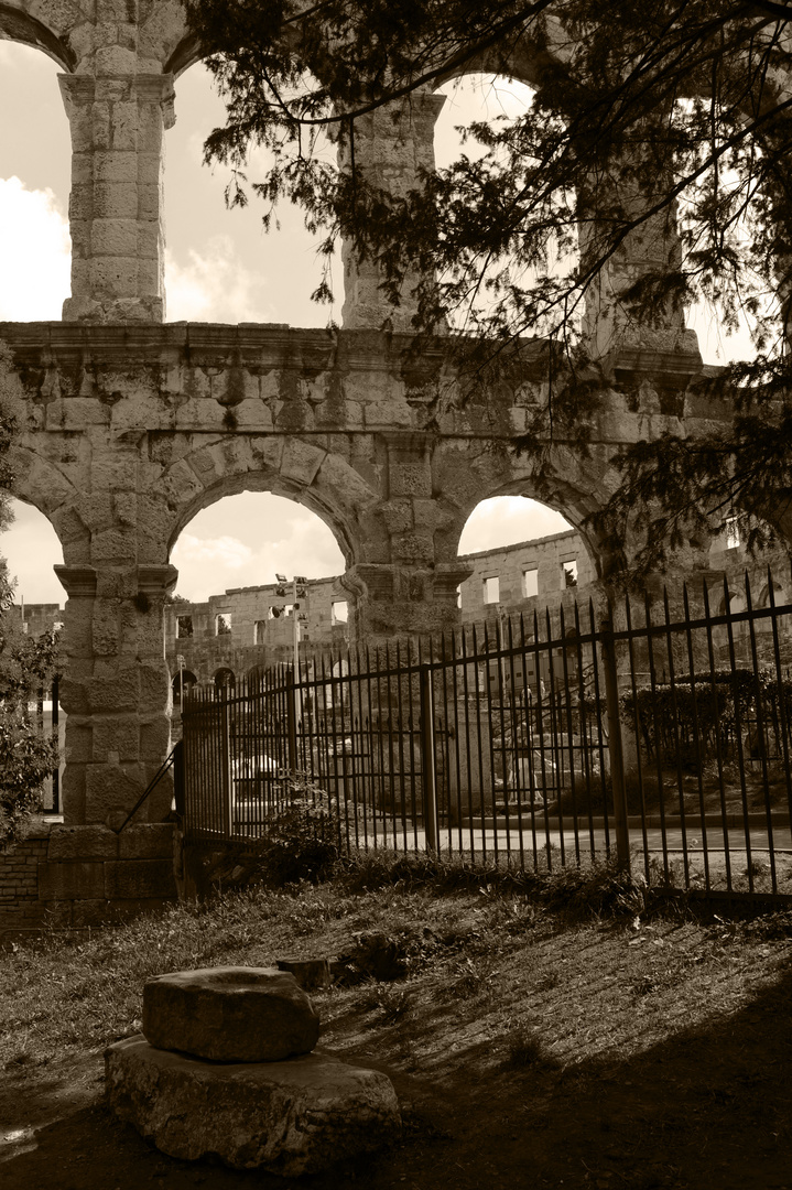 römisches Amphitheater in Pula