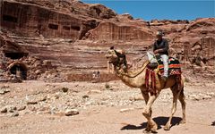 RÖMISCHES AMPHITHEATER -PETRA