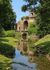 Römisches  Wasserkastell im Schwetzinger Schlossgarten