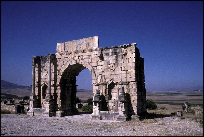 Römsicher Torbogen in Volubilis von Vincent Kocher