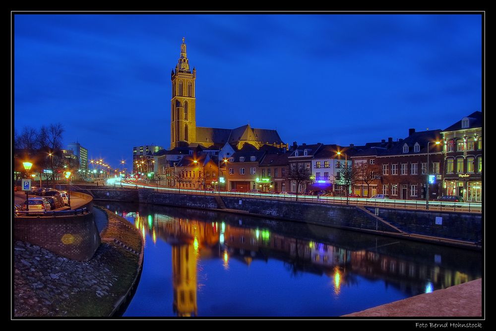 Roermond ... Rurufer und St.-Christophorus-Kathedrale