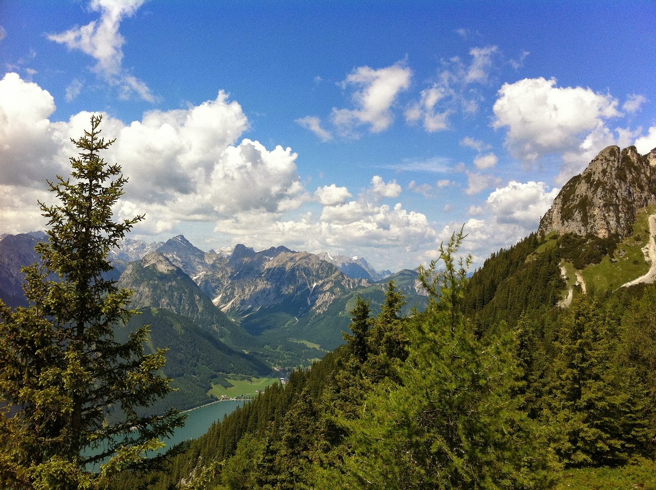 Rofan (Tirol; Blick auf den Achensee)