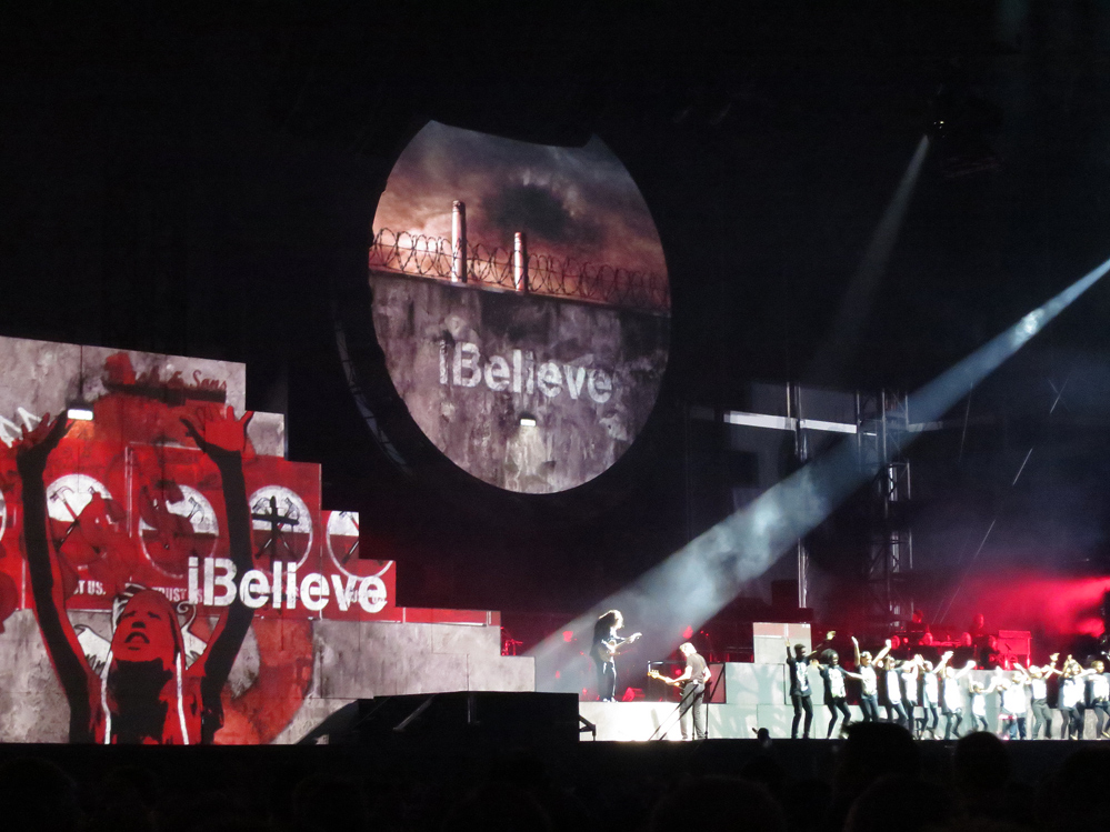 Roger Waters NY 2012