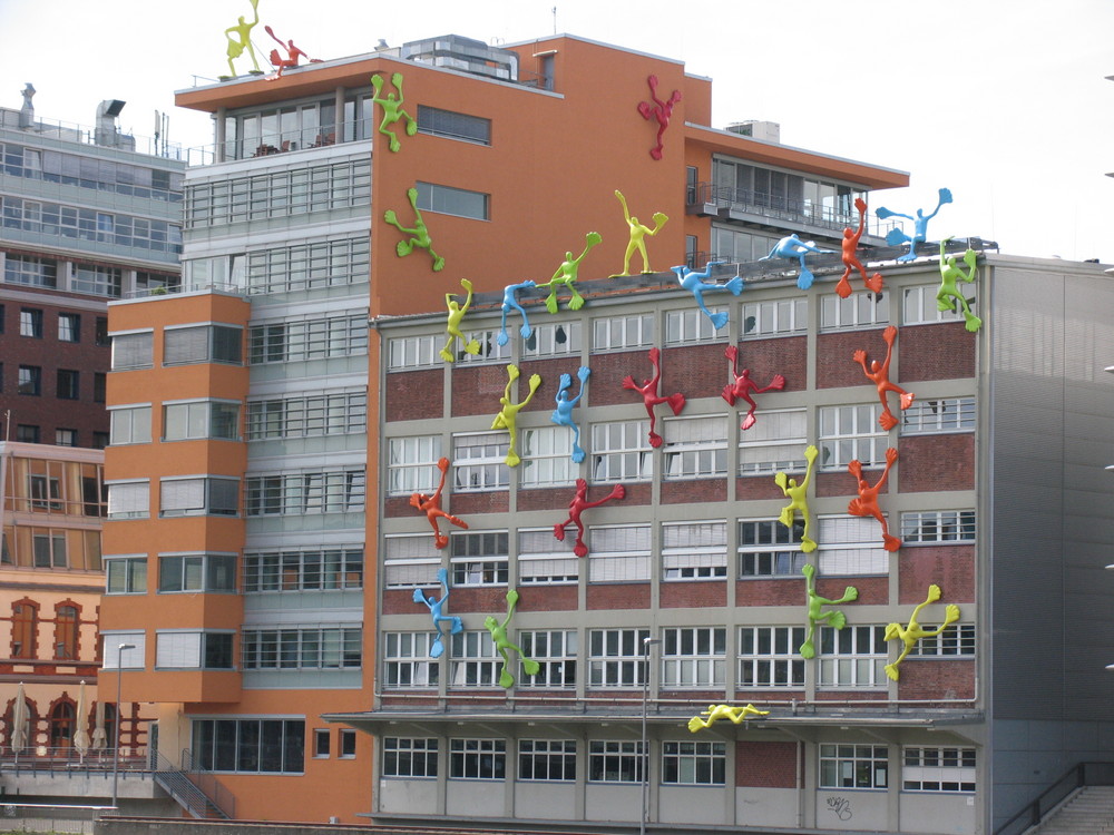 Roggendorf-Haus mit Flossi's