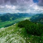 Rohnenspitze mit Ausblick ins Tannheimertal