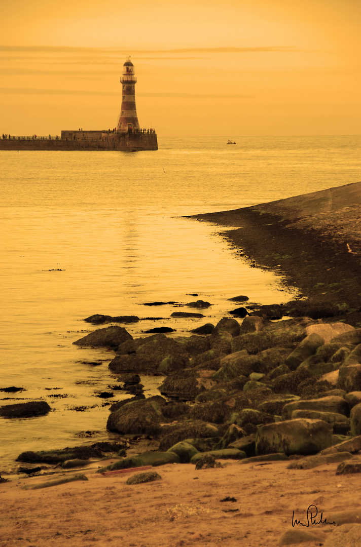 Roker Pier