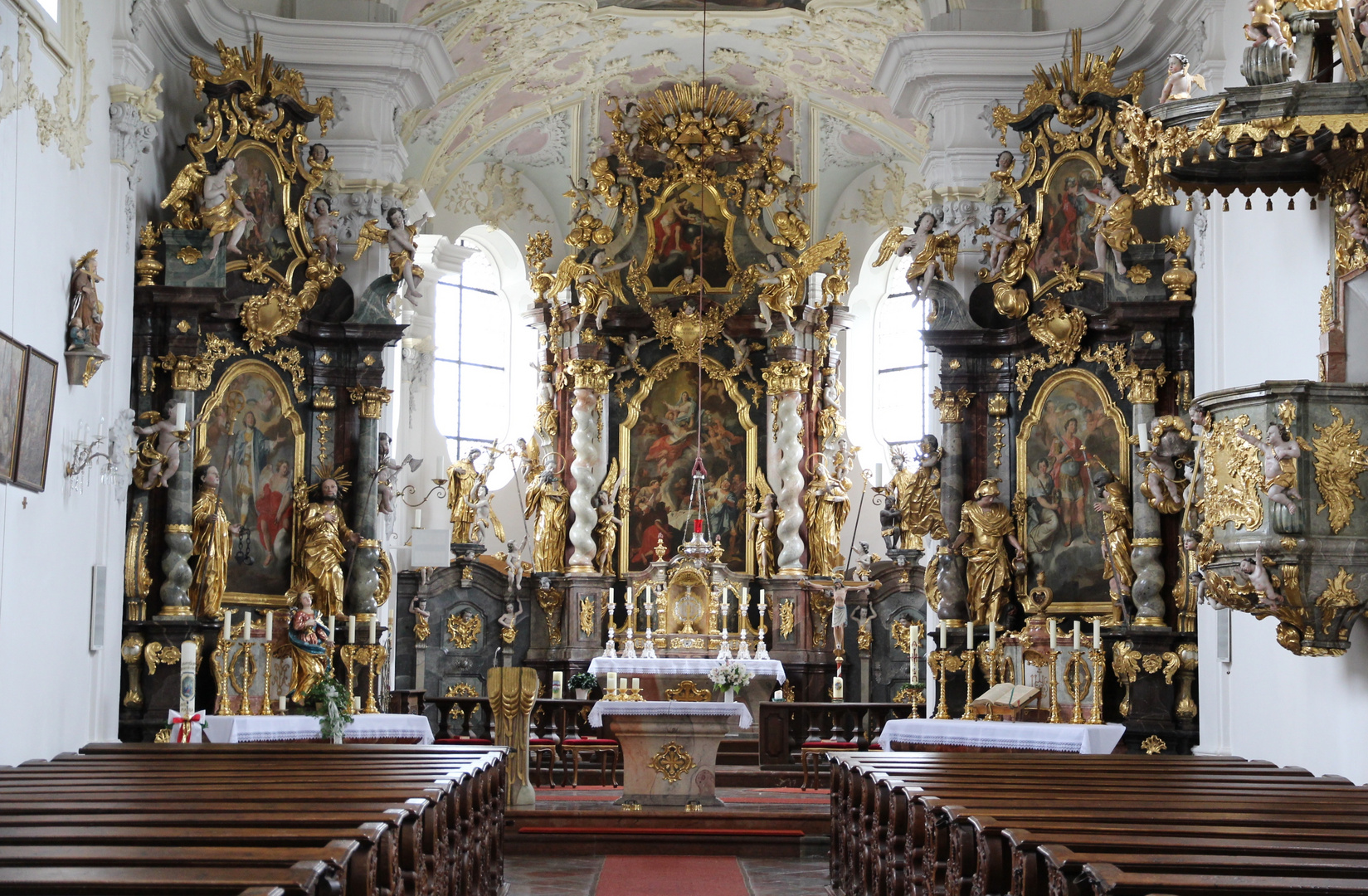 Rokokokirche MariaHimmelfahrt in Thundorf-Osterhofen