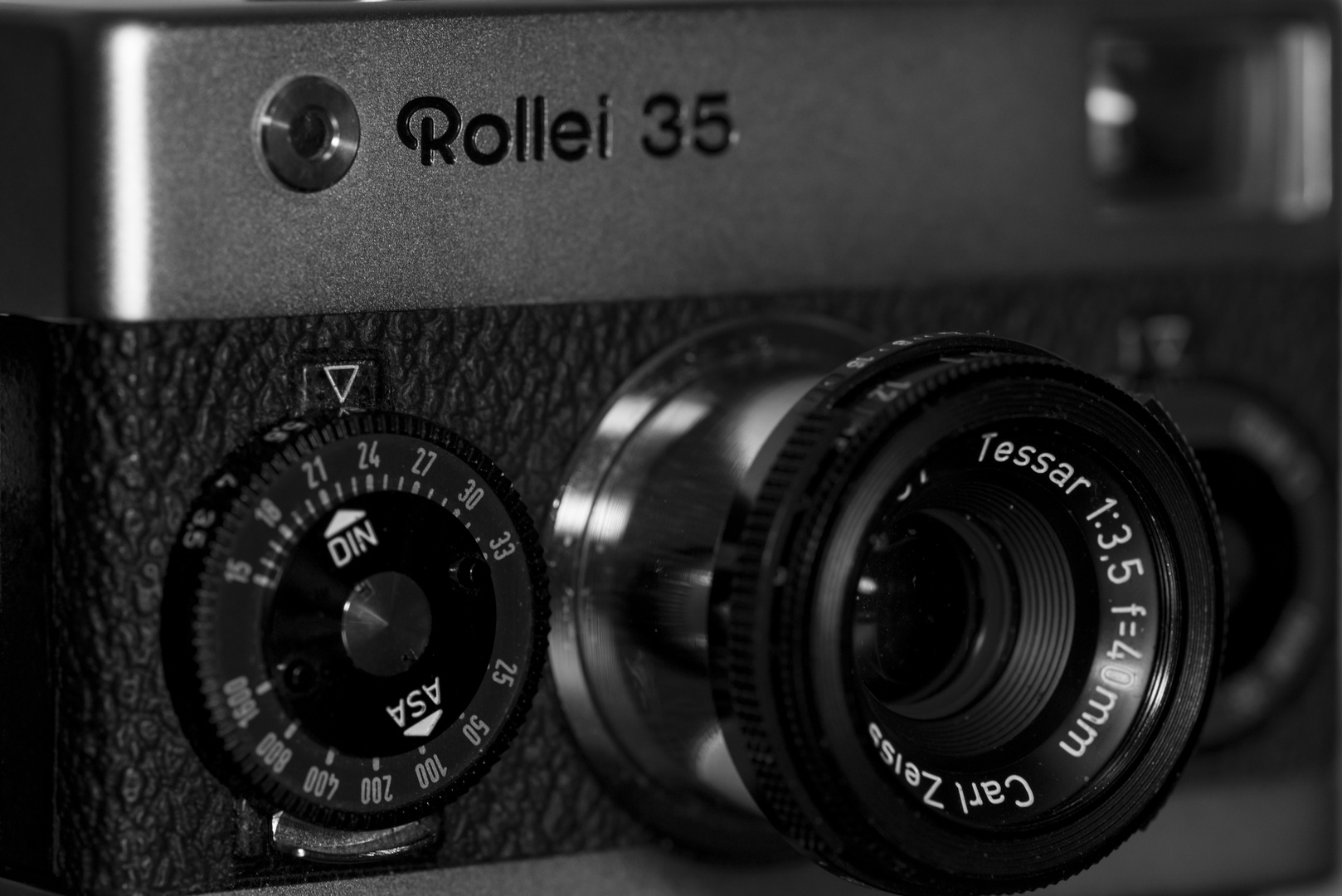 Rollei 35