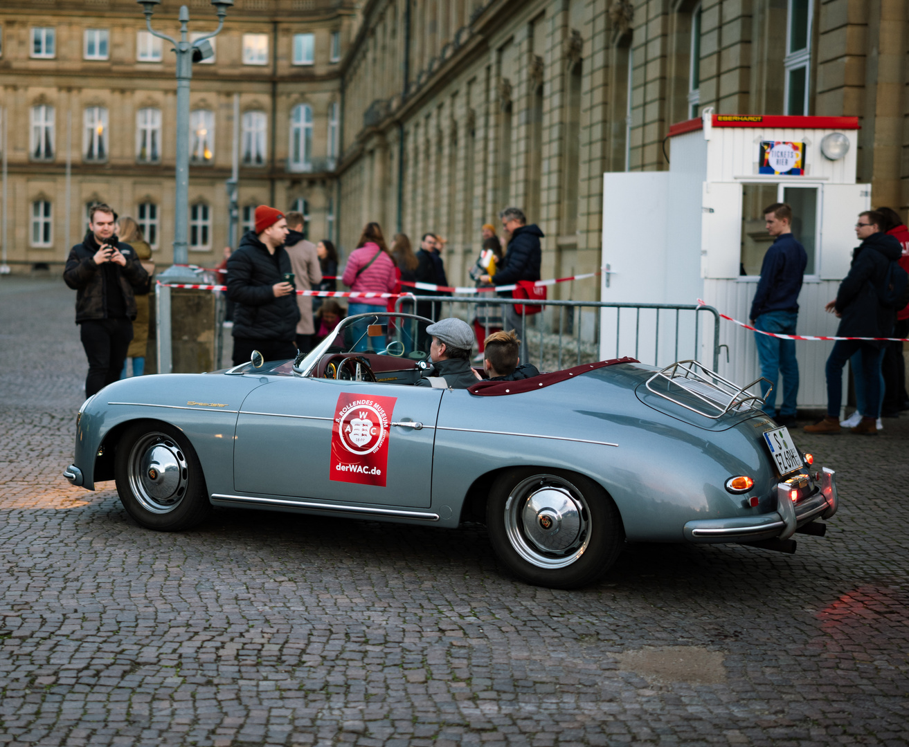 ROLLENDES MUSEUM STUTTGART no.6