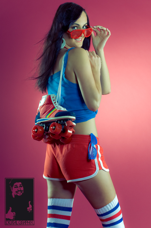 ROLLER GIRL