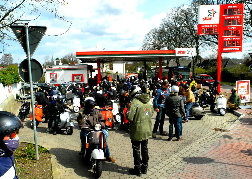 ROLLER satt vor Schwarzenbek ...