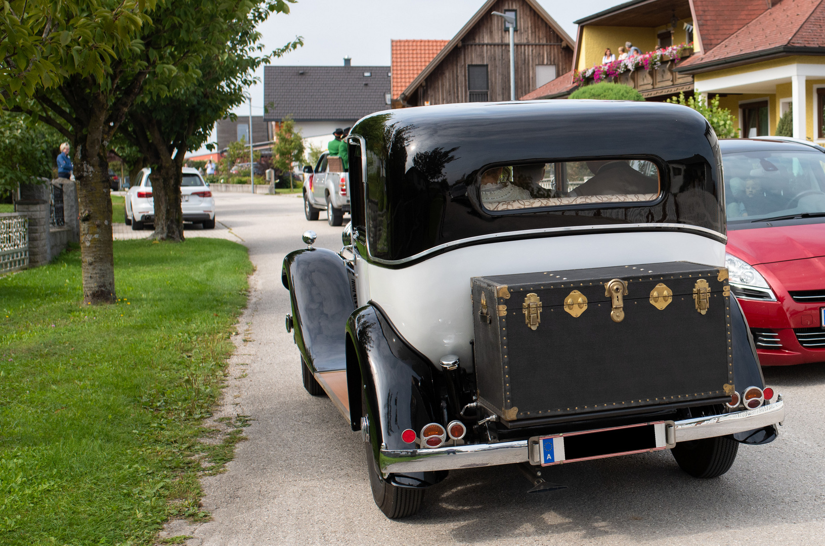 ROLLS ROYCE Brautauto