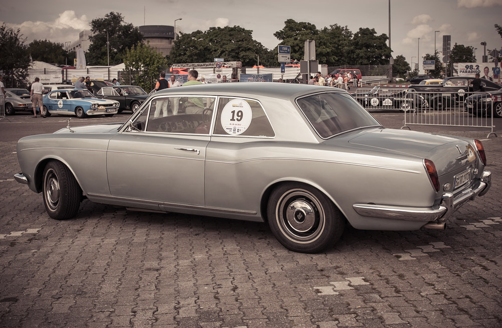 Rolls-Royce Corniche