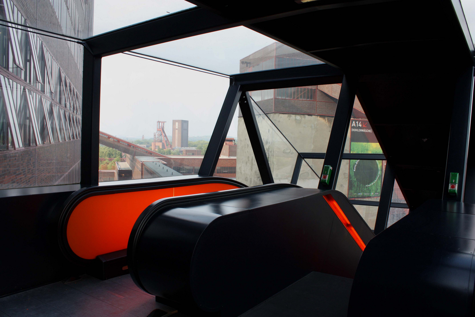 Rolltreppe auf Zollverein