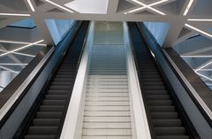 Rolltreppe im Porschemuseum