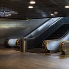 Rolltreppe in der Bahnhofunterführung in Luzern