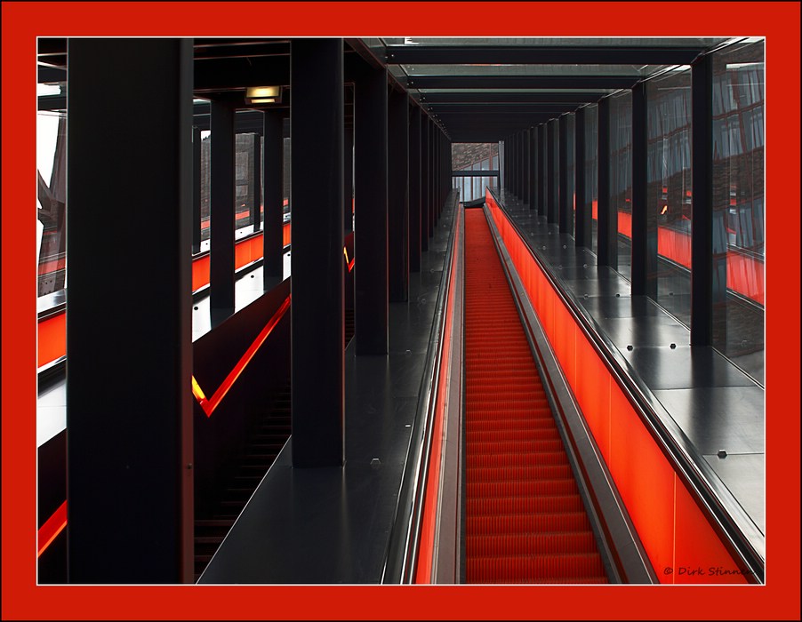 Rolltreppe zum RUHR MUSEUM