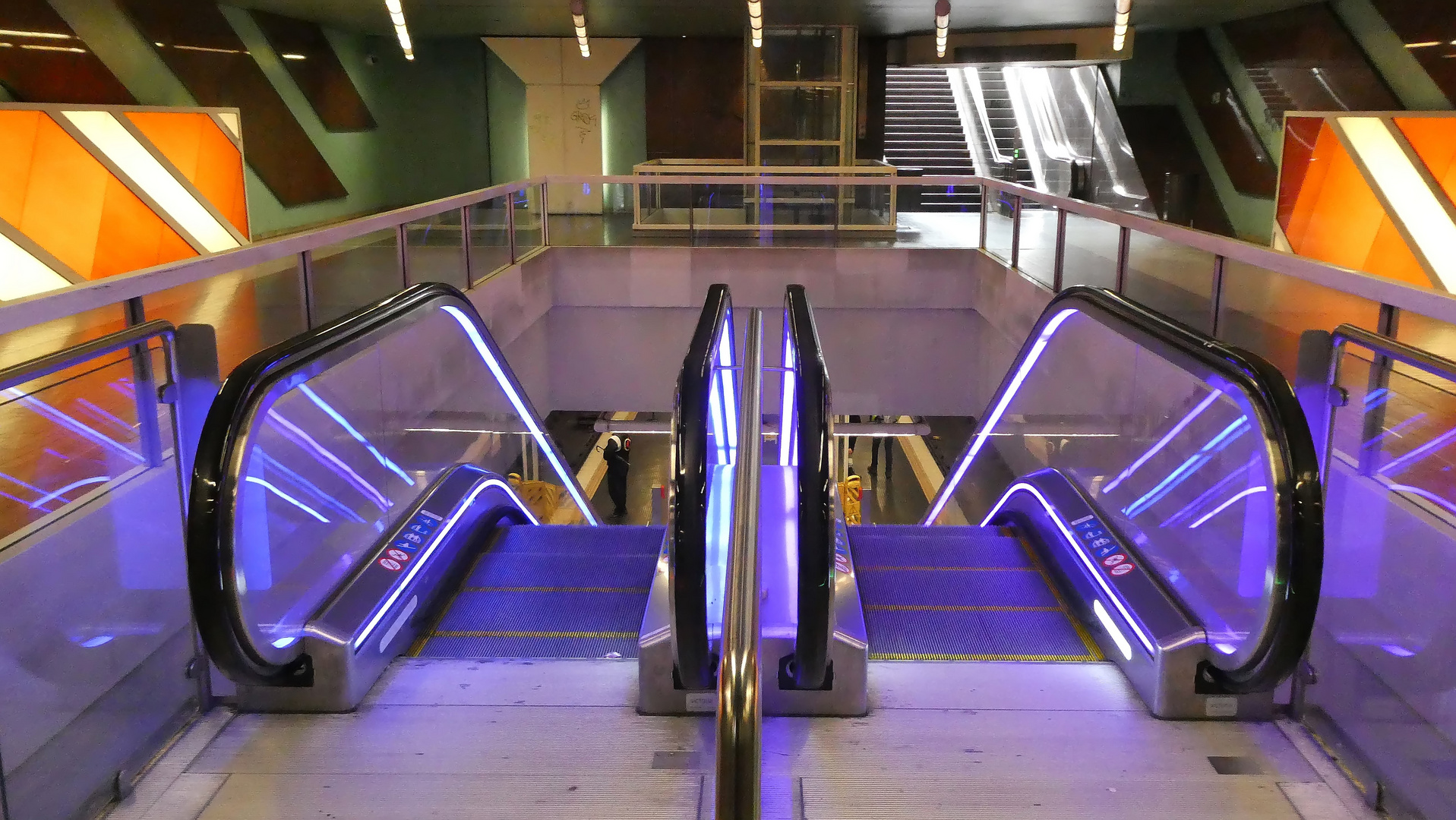 Rolltreppe zur U-Bahn