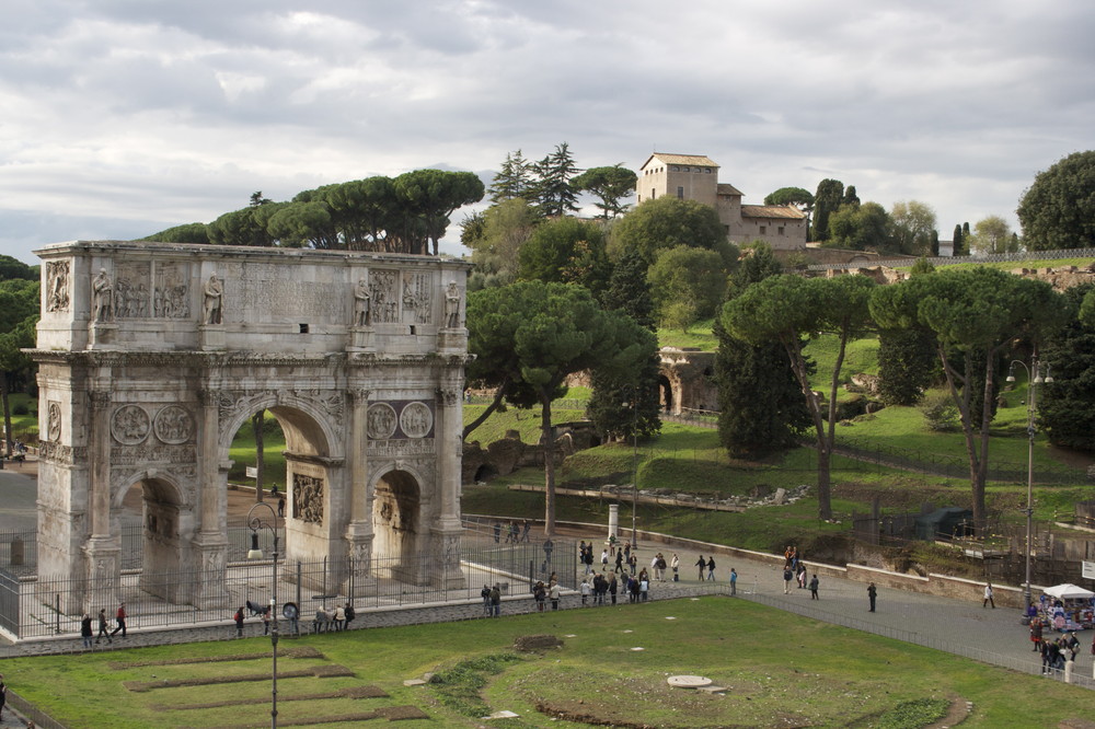 Rom - Ausblick vom Kolosseum aufs Forum Romanum