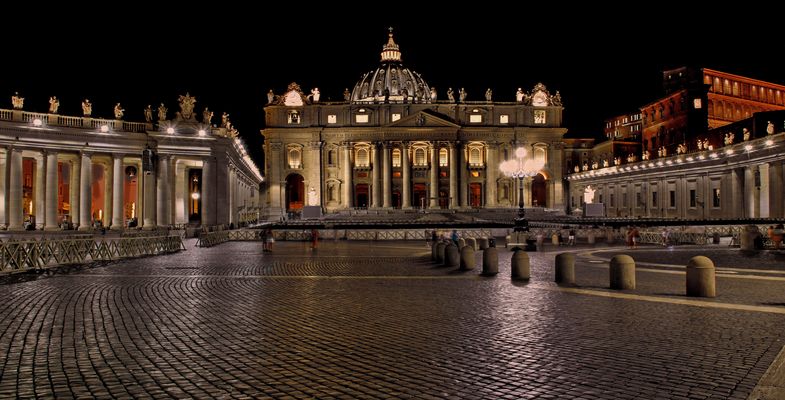 ROM  - Basilica  di San Pietro nella Città del Vaticano -